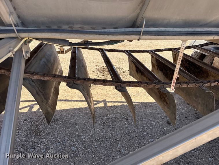image for item FC2306 2017 Trinity Trailer Mfg Eagle Bridge live bottom trailer