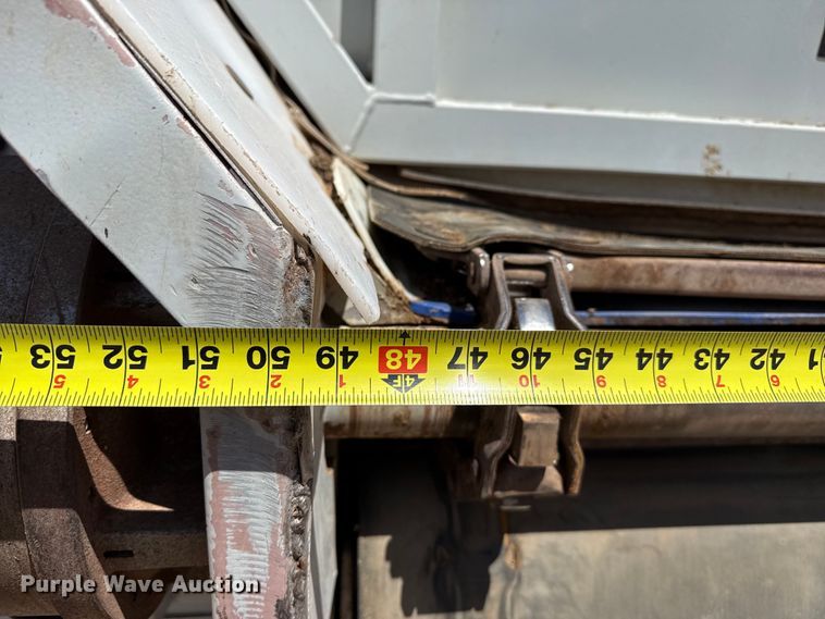 image for item FC2306 2017 Trinity Trailer Mfg Eagle Bridge live bottom trailer