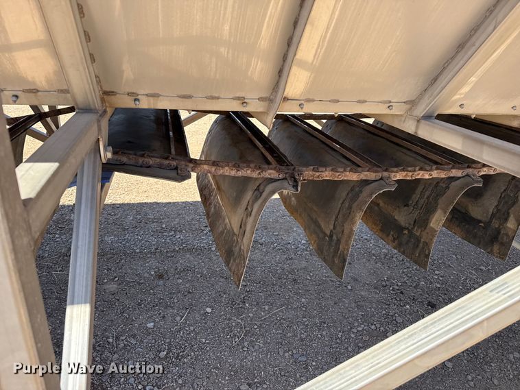 image for item FC2306 2017 Trinity Trailer Mfg Eagle Bridge live bottom trailer