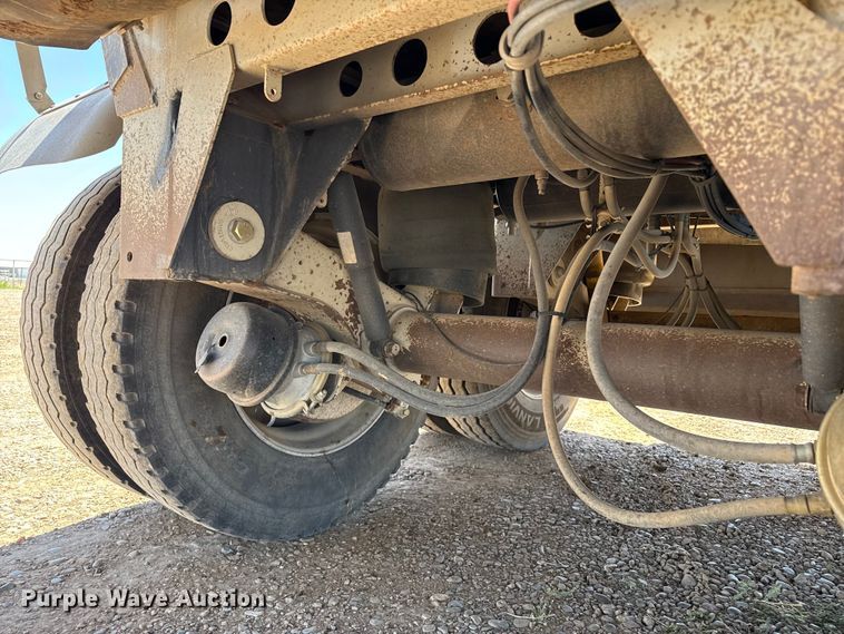 image for item FC2306 2017 Trinity Trailer Mfg Eagle Bridge live bottom trailer