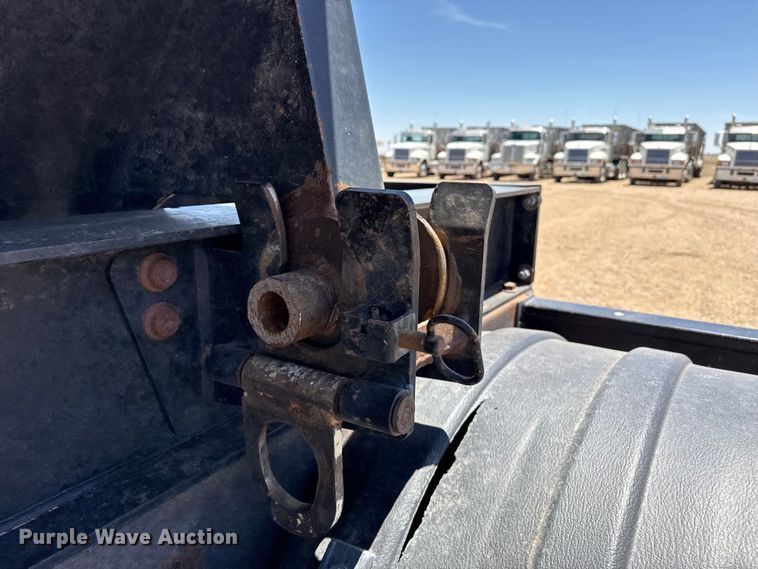 image for item FC2308 2013 Side Dump Industries DS39BAH1R2R11 side dump trailer