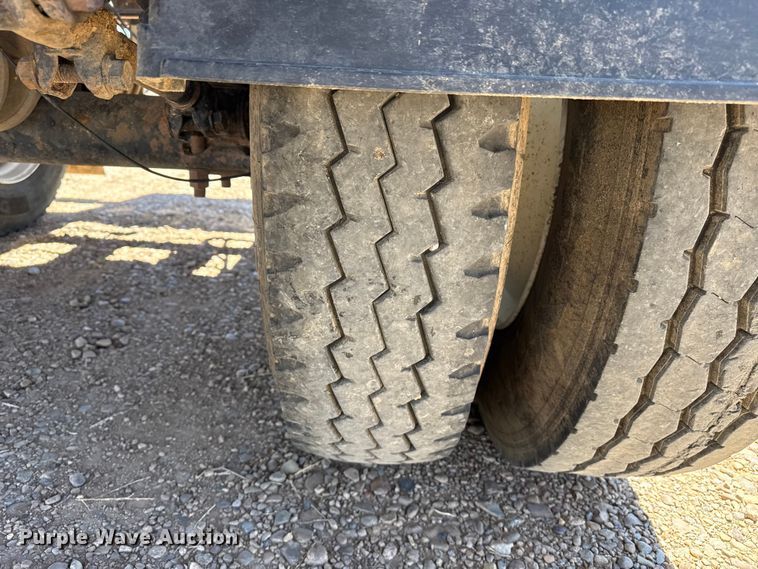 image for item FC2308 2013 Side Dump Industries DS39BAH1R2R11 side dump trailer