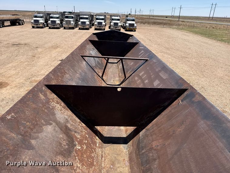image for item FC2308 2013 Side Dump Industries DS39BAH1R2R11 side dump trailer