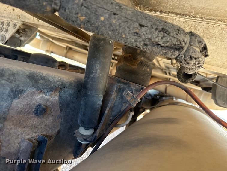 image for item FC2309 1999 Western Star 4964EX semi truck