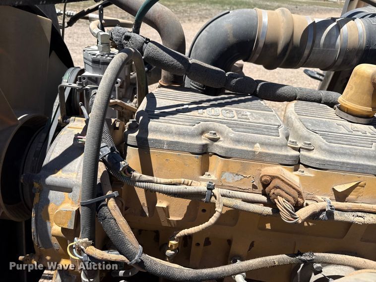 image for item FC2309 1999 Western Star 4964EX semi truck