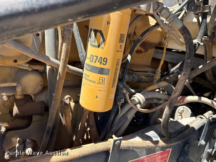 image for item FC2309 1999 Western Star 4964EX semi truck