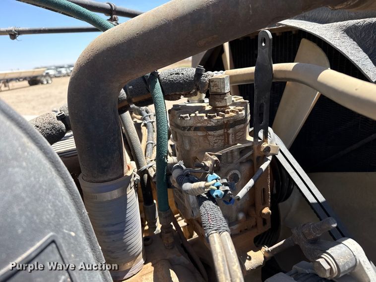 image for item FC2309 1999 Western Star 4964EX semi truck
