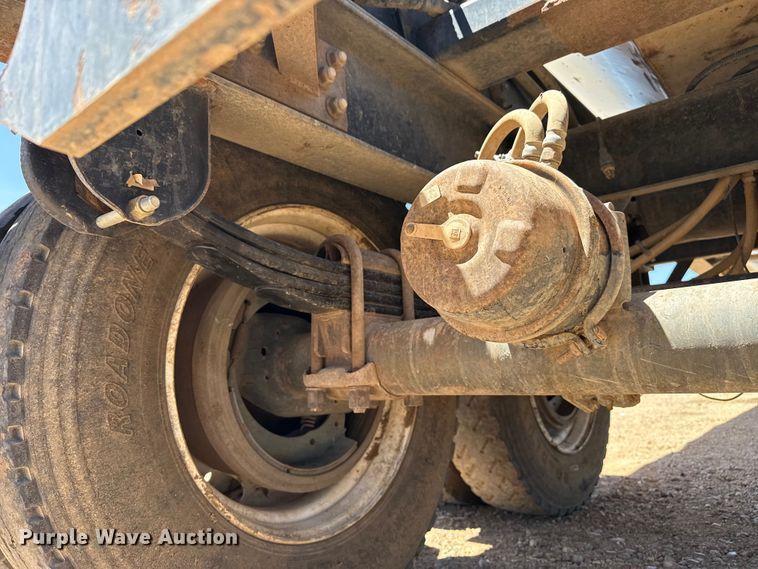image for item FC2310 2007 Side Dump Industries DS39BCH1R2R11 side dump trailer