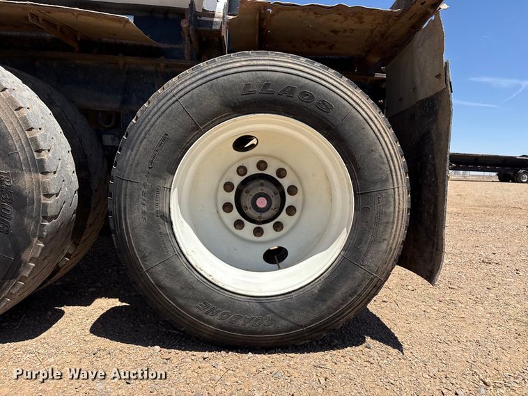 image for item FC2310 2007 Side Dump Industries DS39BCH1R2R11 side dump trailer