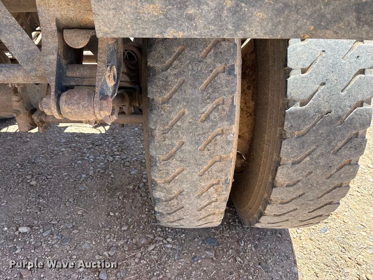 image for item FC2310 2007 Side Dump Industries DS39BCH1R2R11 side dump trailer
