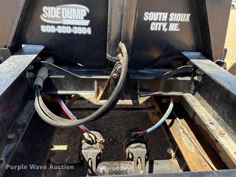 image for item FC2312 2012 Side Dump Industries DS39BAH1R2R11 side dump trailer