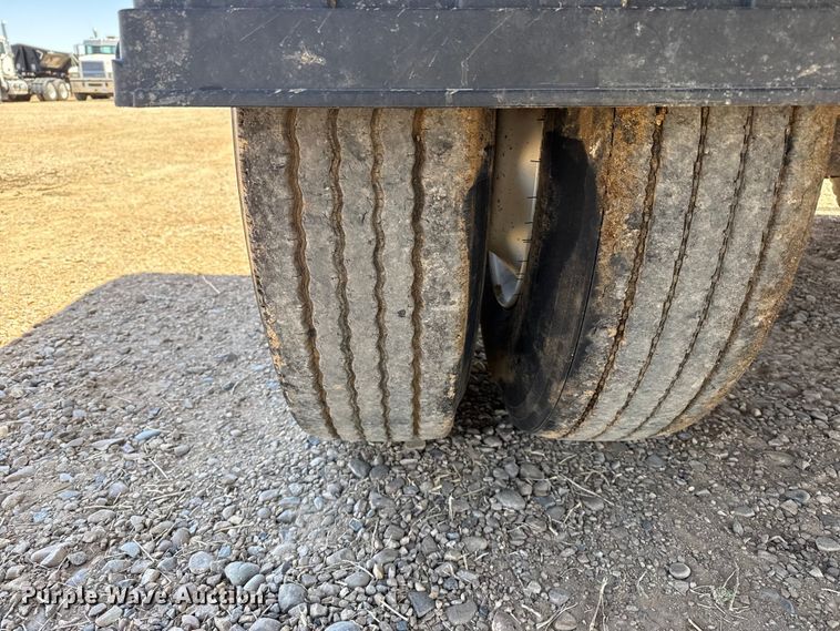 image for item FC2312 2012 Side Dump Industries DS39BAH1R2R11 side dump trailer