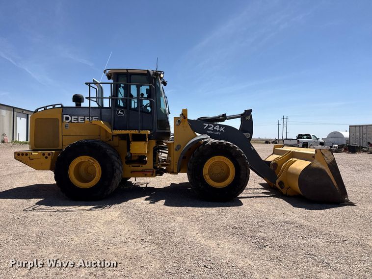 image for item FC2314 2015 John Deere 724K high lift wheel loader