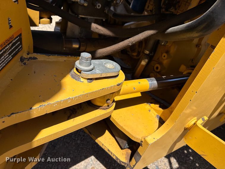 image for item FC2314 2015 John Deere 724K high lift wheel loader
