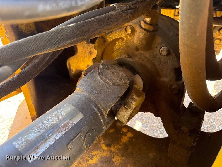 image for item FC2314 2015 John Deere 724K high lift wheel loader
