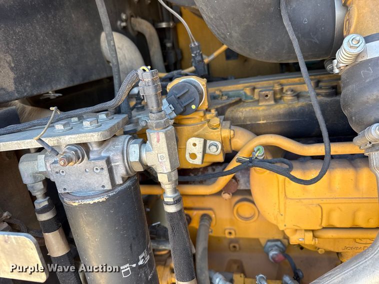 image for item FC2314 2015 John Deere 724K high lift wheel loader