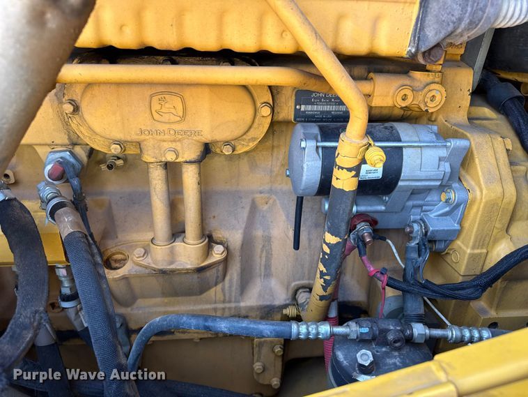 image for item FC2314 2015 John Deere 724K high lift wheel loader
