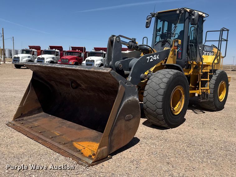 image for item FC2315 2014 John Deere 724K wheel loader