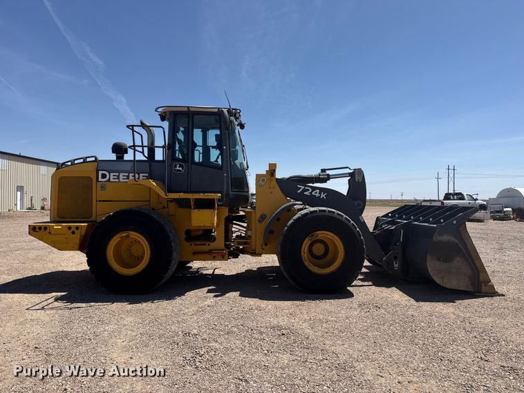 image for item FC2315 2014 John Deere 724K wheel loader