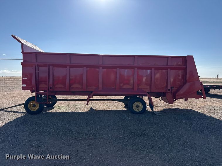 image for item FC2317 2016 MMI HD22.3 manure spreader