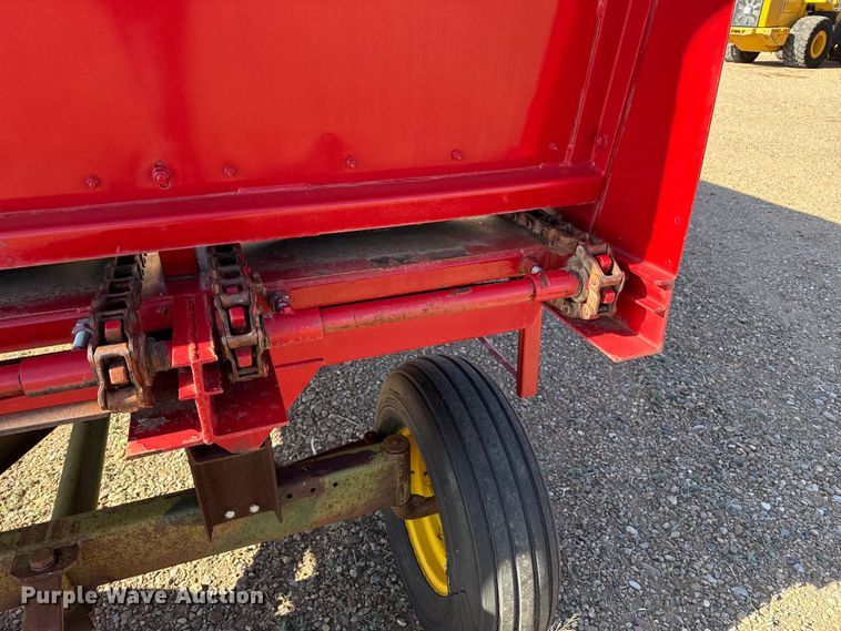 image for item FC2317 2016 MMI HD22.3 manure spreader