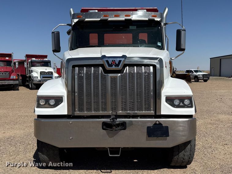 image for item FC2319 2023 Western Star 4900 manure spreader truck