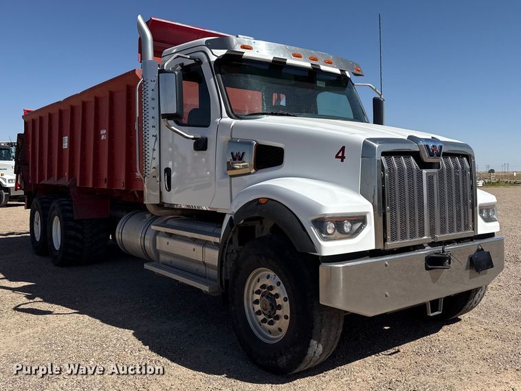 image for item FC2319 2023 Western Star 4900 manure spreader truck