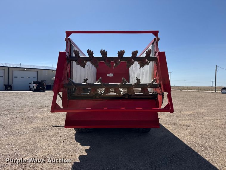 image for item FC2319 2023 Western Star 4900 manure spreader truck