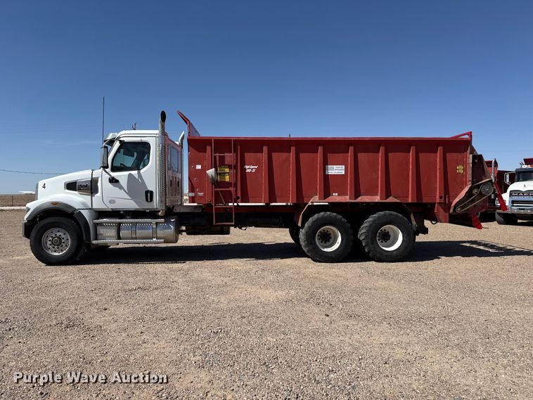 image for item FC2319 2023 Western Star 4900 manure spreader truck