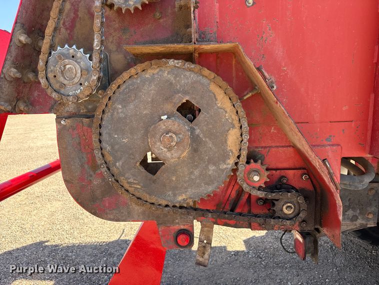 image for item FC2319 2023 Western Star 4900 manure spreader truck