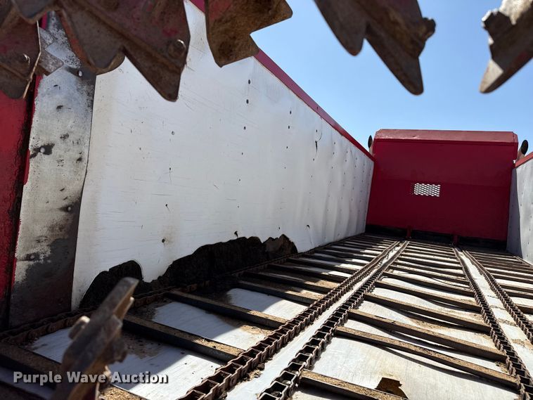 image for item FC2319 2023 Western Star 4900 manure spreader truck