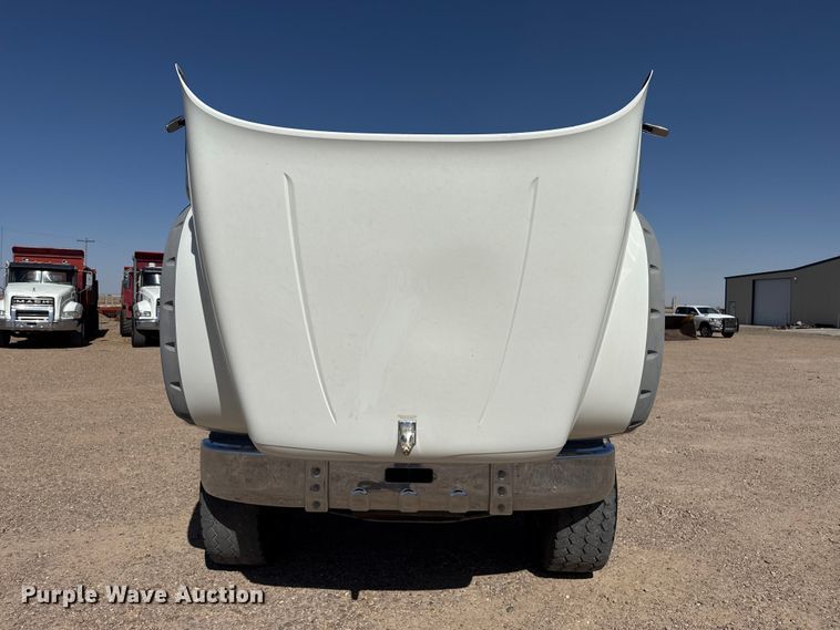 image for item FC2320 2018 Mack GU713 manure spreader truck