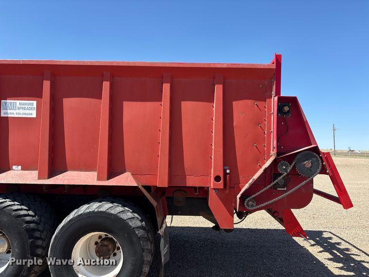 image for item FC2321 2007 Mack CV713 manure spreader truck