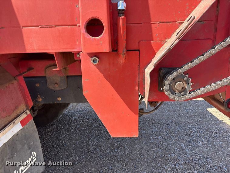 image for item FC2321 2007 Mack CV713 manure spreader truck