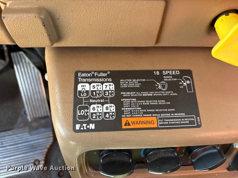image for item FC2321 2007 Mack CV713 manure spreader truck