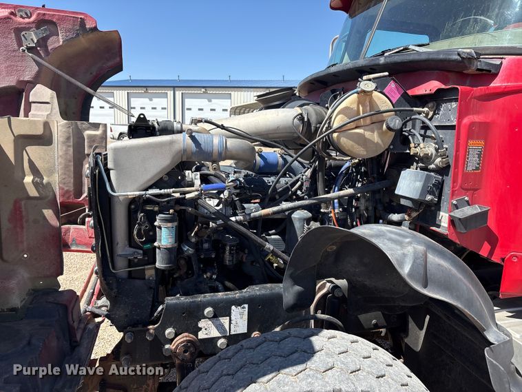 image for item FC2321 2007 Mack CV713 manure spreader truck