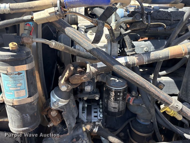 image for item FC2321 2007 Mack CV713 manure spreader truck
