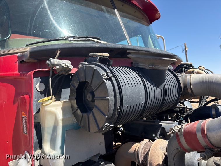 image for item FC2321 2007 Mack CV713 manure spreader truck