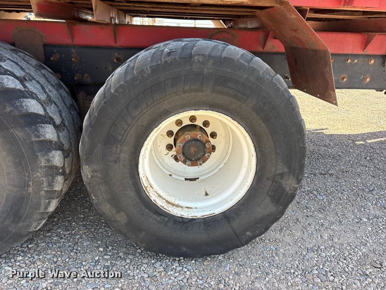 image for item FC2321 2007 Mack CV713 manure spreader truck