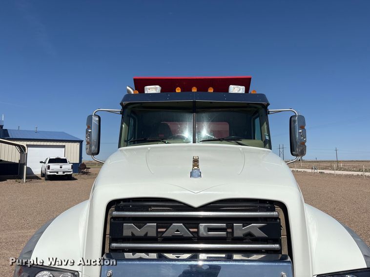 image for item FC2322 2019 Mack Granite manure spreader truck