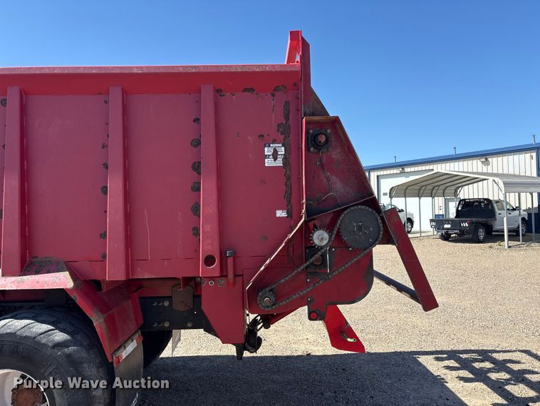 image for item FC2322 2019 Mack Granite manure spreader truck