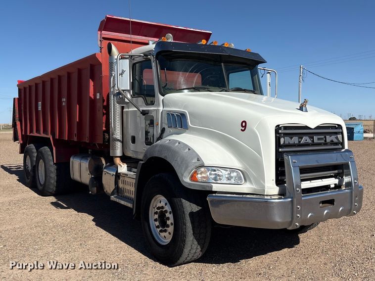 image for item FC2323 2012 Mack GU813 manure spreader truck