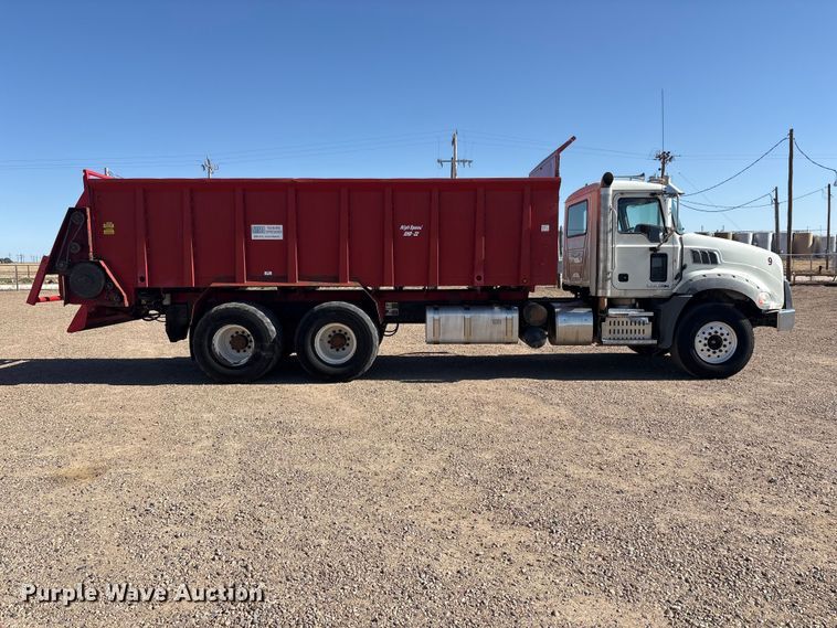 image for item FC2323 2012 Mack GU813 manure spreader truck