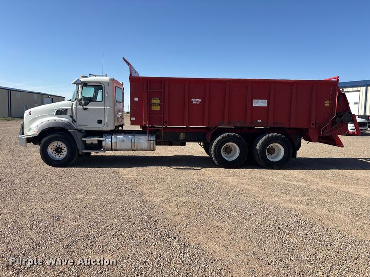 image for item FC2323 2012 Mack GU813 manure spreader truck