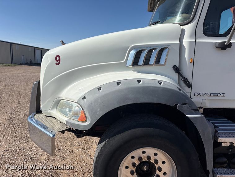 image for item FC2323 2012 Mack GU813 manure spreader truck