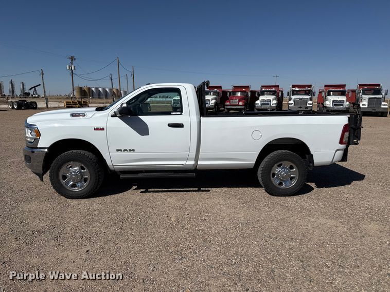image for item FC2324 2022 Ram 2500 pickup truck