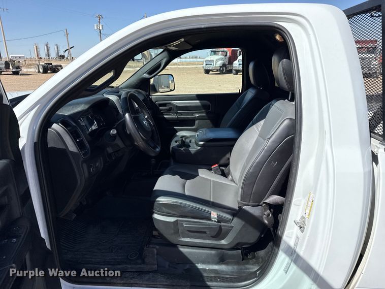 image for item FC2324 2022 Ram 2500 pickup truck