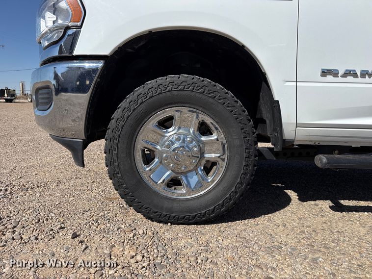 image for item FC2324 2022 Ram 2500 pickup truck