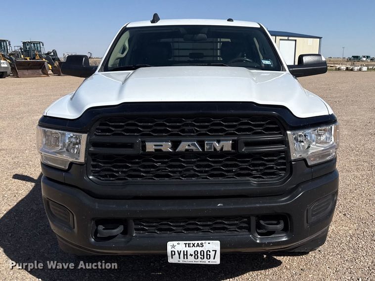 image for item FC2325 2019 RAM 2500 Ext. Cab flatbed pickup truck