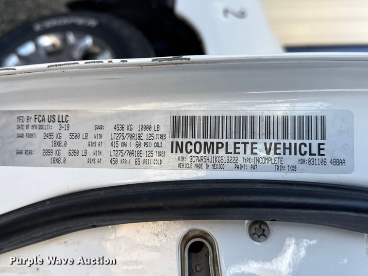 image for item FC2325 2019 RAM 2500 Ext. Cab flatbed pickup truck